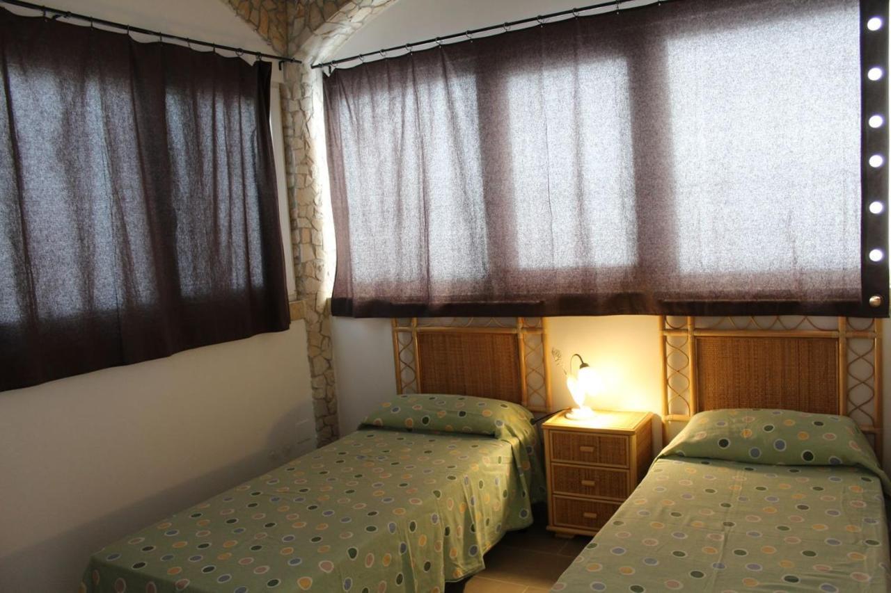 Villa Simonetta Alliste Buitenkant foto